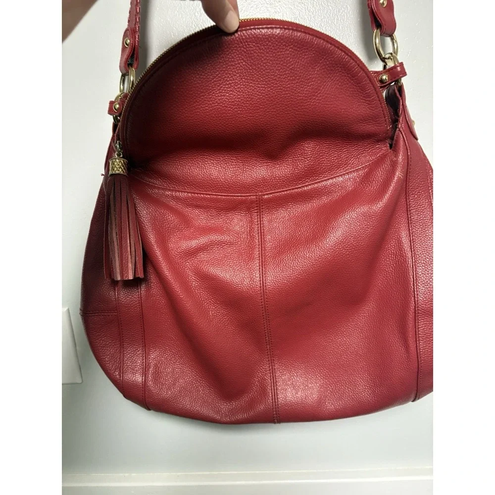 ONNA EHRLICH RACHEL Red Pebbled Leather Large Hobo Bag Purse Tassle Designer Zip
